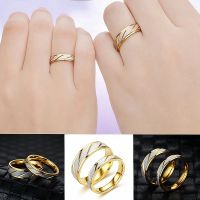 Round Batch Stripes Couple Rings Jewelry for Lovers Minimalist Fashion Wedding Engagement