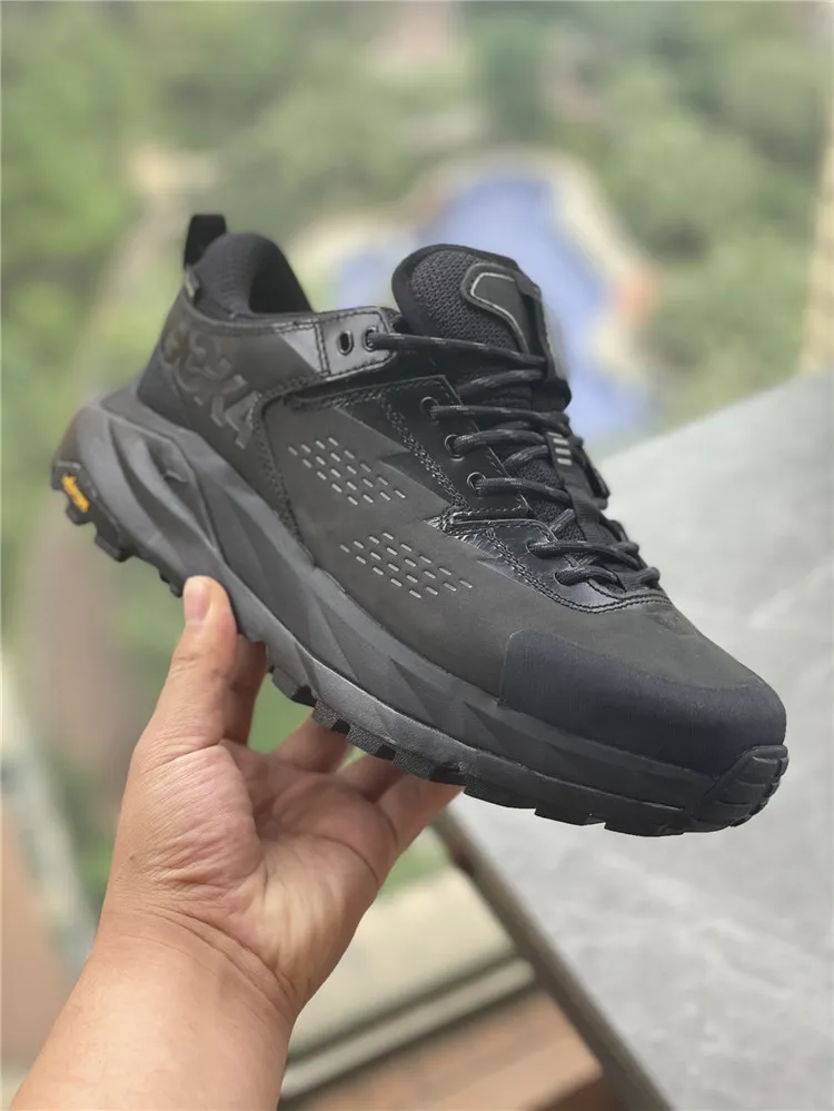 hoka one one mens kaha low goretex