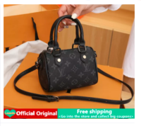 【ของแท้】 LV Speedy กระเป๋าถือกระเป๋าสะพายสำหรับผู้หญิงในการขายเดิม LV มินิหมอนกระเป๋าสะพายกระเป๋าข้ามร่างกายกระเป๋าวินเทจกระบอกแพคเกจแฟชั่นเกาหลีบัตรขนาดเล็กกระเป๋าเงินเหรียญกระเป๋าขอกระเป๋าแต่งหน้าซิปจับกระเป๋าเหมาะสำหรับการช้อปปิ้งท่องเที่ยวจัดเลี้ยง