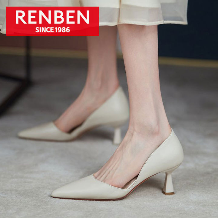 รองเท้าส้นสูงของผู้หญิงสไตล์ฝรั่งเศสย้อนยุคมีรูกริชปากตื้นปลายแหลมใหม่