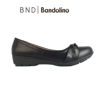 Bandolino best sale white shoes