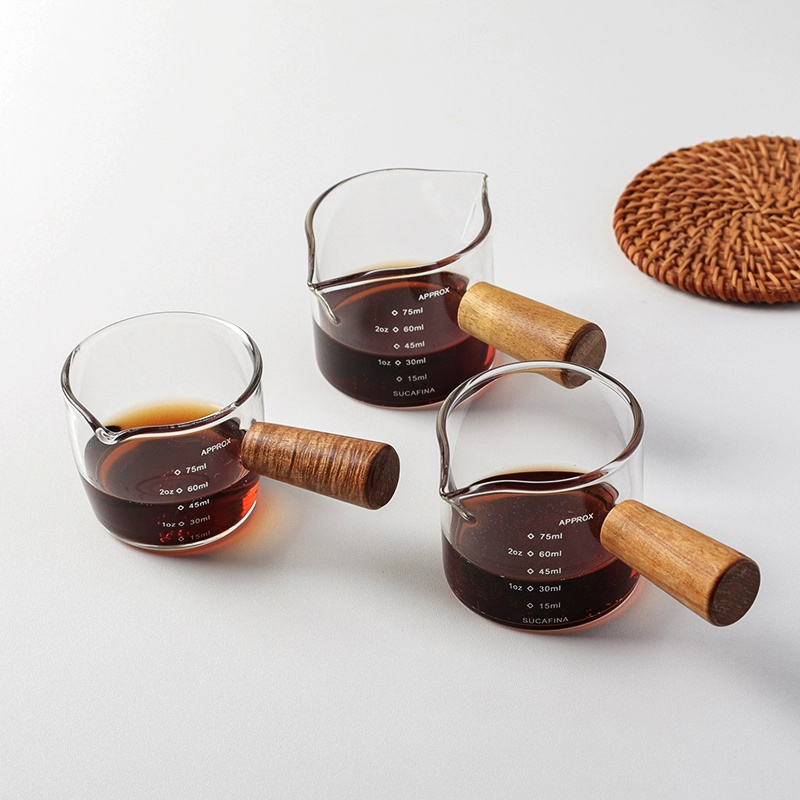 75MLแก้วชงกาแฟ แก้วตวงนม แก้วตวงกาแฟปากคู่ด้ามไม้  75cc แก้วตวงสองปาก พร้อมด้ามจับไม้ขนาดเล็ก ด้ามจับไม้ สำหรับใช้ในบ้าน Espresso cup ขนาด 100ml