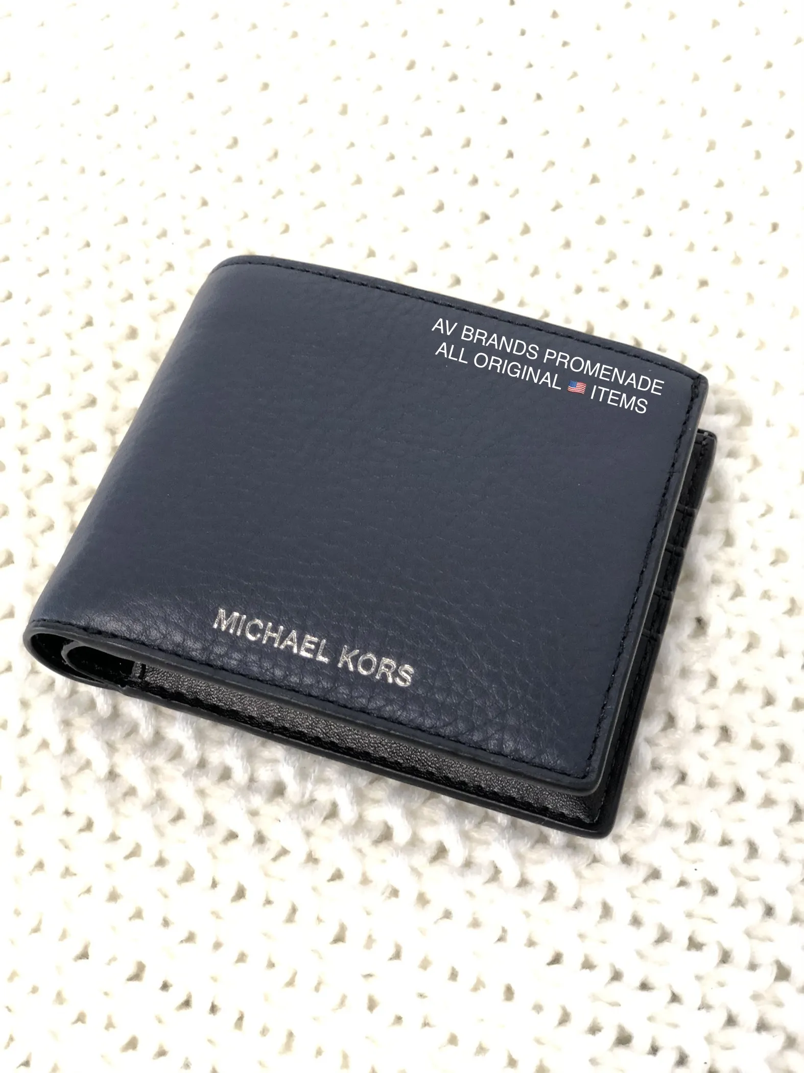 Original Michael Kors Cooper Pebbled Leather Billfold Wallet With Passcase Navy  Blue and Black | AV Brands Promenade | Lazada PH