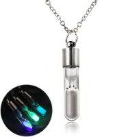 Women Men Glowing Luminous Sand Timer Pendant Necklace Glass Hourglass Bottle Chains Necklace Ladies Couple Lovers Jewlery Gift