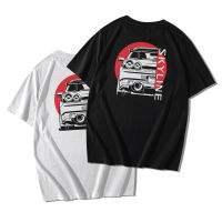 【พร้อมสำหรับการจัดส่ง】Car Graphic T-Shirt เสื้อยืดแขนสั้น คอกลม Cotton 100% JDM NISSAN GTR R34 SKYLINE.