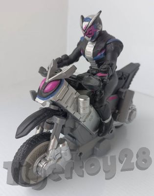 มือสองแท้ Ccp Kamen Rider ZiO Characon RC Ride Striker Action Figure  ความสูง 15 เซนต์