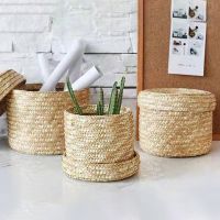Handmade Finishing Straw Woven Storage Basket with Lid Rattan Flower Basket Wardrobe Desktop Round Storage Box Snack Organizer