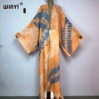 WINYI ชุดเดรสลำลองพิมพ์ลายไทสำหรับผู้หญิงสีย้อมสำหรับผู้หญิงเสื้อสเวตเตอร์ถักผ้าคอตตอนกิโมโนทรงหลวมฤดูร้อน