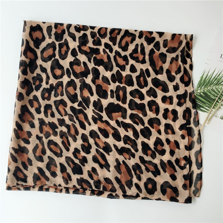 classic-leopard-พิมพ์บาหลีพิมพ์ผ้าพันคอ3-สีเสือดาวพิมพ์ฝ้ายและผ้าพันคอผ้าลินิน-lady-ยาวผ้าคลุมไหล่