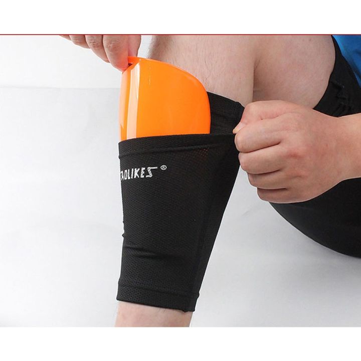 ถุงเท้าป้องกันฟุตบอล-1-คู่พร้อมกระเป๋าสำหรับฟุตบอลสนับแข้งแขนขารองรับสนับแข้งผู้ใหญ่เด็กถุงเท้าสนับสนุน