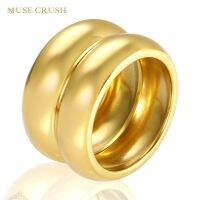 {Zhongxi ornaments Muse Crush สแตนเลสที่เรียบง่ายสีทองชุบสองชั้นชี้แจงกว้างแหวนสำหรับผู้หญิงอินเทรนด์ฮิปฮอปแหวน