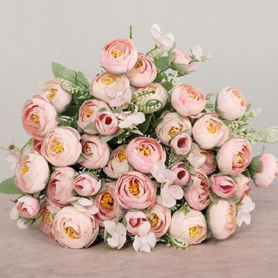 卍◈ஐ 1 Branch and 5 Forks European Vintage Artificial Silk Tea Rose Flowers Fake Flower Bud Bouquet for Wedding Home Garden Decora