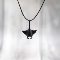 Manta Ray Necklace Ocean Animals Pendant Necklace Adjustable Handmade Bohemia Wax Rope Choker Men Women Beach Jewelry Gift Joyas