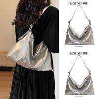 Summer large-capacity commuting niche high-end silver soft leather tote bag womens 2023 new one-shoulder armpit bag 【BYUE】