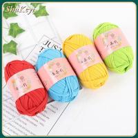 SHUKEYI สีเมจิก เส้นด้ายถักโครเชต์ เงางาม โพลีเอสเตอร์ ถักมือ DIY นวนิยายใช้งานได้จริง สำหรับเบาะรองนั่ง เส้นด้ายลูกกลม สำหรับเสื้อยืด