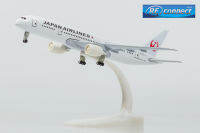 โมเดลเครื่องบิน จำลอง สายการบินพานิชย์ เจแปนแอร์ไลน์ มีล้อ ของเล่น สะสม Airplane W Aircraft Model Japan Airlines (JAL) JA830J Boeing 787 (19 cm) Passengers Wheels Asia Steel Toy Collection