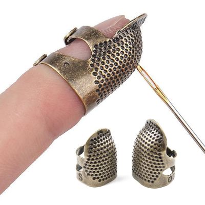 Retro Finger Protector โบราณ Thimble แหวน Handworking เข็ม Thimble Needles Craft DIY อุปกรณ์เย็บผ้าในครัวเรือน