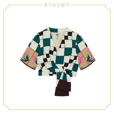 Kloset Printed Crop Top (AW18-T003) เสื้อผ้าแฟชั่น เสื้อผ้าผู้หญิง เสื้อพิมพ์ลาย