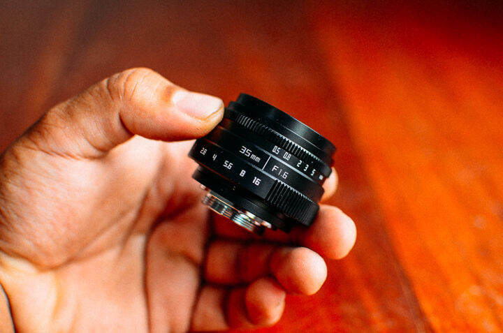 c-mount-เลนส์มือหมุน-ละลายหลัง-รูรับแสงกว้าง-35mm-f1-6