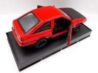 โมเดลรถยนต์ TOYOTA AE86  ทำจากเหล็ก สัดส่วน 1:28 ประตู ฝากระโปรง เปิดปิดได้เหมือนจริง มีเสียงมีไฟ ล้อฟรีสามารถสไลด์วิ่งได้เหมือนจริง