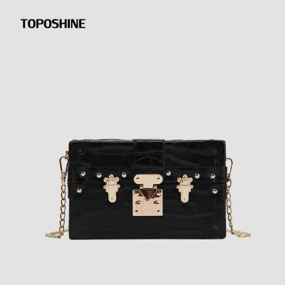 Luxury Chain Tote Bags Women Bags 2021 New Popular Chains Ladies Shoulder Bag Candy Color Female Bag Fashion Girl Messenger Bags