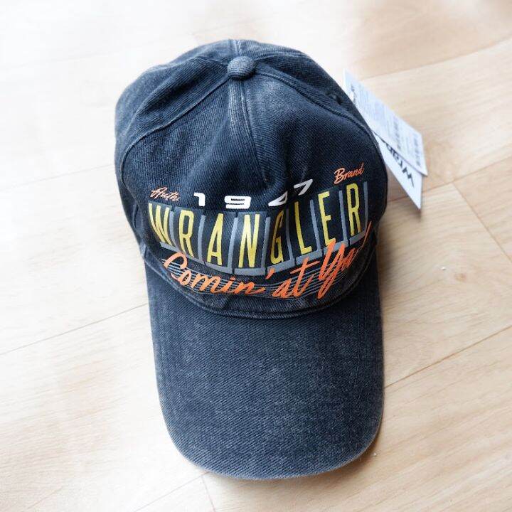 หมวก-หมวกแก๊ป-cap-hat-หมวกยีนส์-wrangler-แท้-100-รุ่นนี้ยังวางขายใน-ฟรีไซส์-ปรับขนาดด้านหลัง