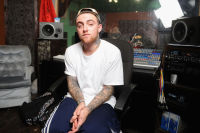 โปสเตอร์ Mac Miller แม็ก มิลเลอร์ Rapper แร็พเปอร์ Hip Hop ฮิปฮอป Poster รูปภาพ ของสะสม ของแต่งบ้าน ของแต่งห้อง โปสเตอร์แต่งห้อง โปสเตอร์ติดผนัง 77poster