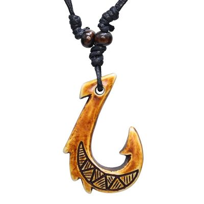 【CW】FX033 New Zealand Maori bone necklace Fish Hook pendant man Choker Retro Jewelry Imitation Polynesian Maui hook necklace Amulet