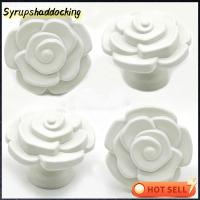 SYRUPSHADDOCKING ลูกบิดลิ้นชักโลหะผสมสังกะสีพร้อมสกรูตู้กุหลาบสีขาวที่จับเฟอร์นิเจอร์วินเทจสำหรับโต๊ะเครื่องแป้งตู้เสื้อผ้า Nightstand