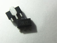 50ชิ้น78l12 Sot89 Smd 12V สามขั้วควบคุมและ Ic Sot-89