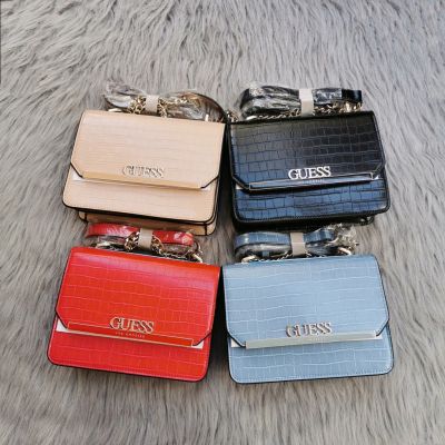 NEW GUESS shoulder bag chain bag (available in 4 colors) 816001