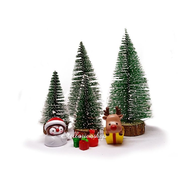 Chào mừng Giáng sinh với cây thông noel lộng lẫy, mang đầy không khí lễ hội vào căn phòng của bạn. Hãy xem hình ảnh cây thông noel và cảm nhận niềm vui của ngày lễ này.