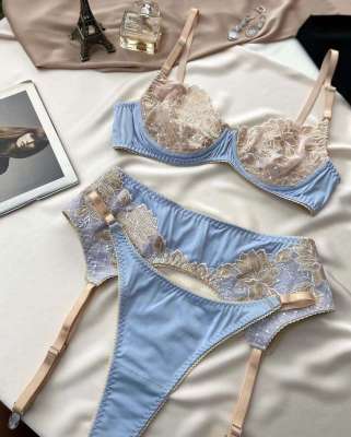 2023 Korean 3-Piece Lace Lingerie Set Women Patchwork Lace Bra Set Ladies Elegant Underwear Set With Underwire
