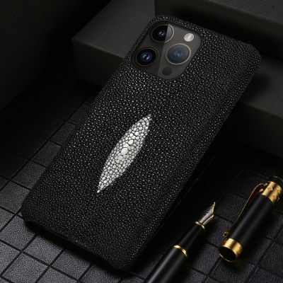 หนังแท้ Stingray เคสศัพท์สำหรับ 11 12 13 14 Pro Max 14Pro 13 Mini SE 2020 X XR XS MAX 6 6S 8 7 Plus Luxury Cover