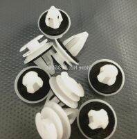 【hot】 100PCS Car  Door Panel Buckle With E36 E38 E39 E46 M5 Z3