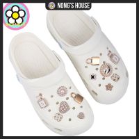 Nongs House-** พร้อมส่ง **[jibbitz] อุปกรณ์เสริมรองเท้า  สำหรับ crocs น้ำหอม Rhinestone ที่ถอดออกได้