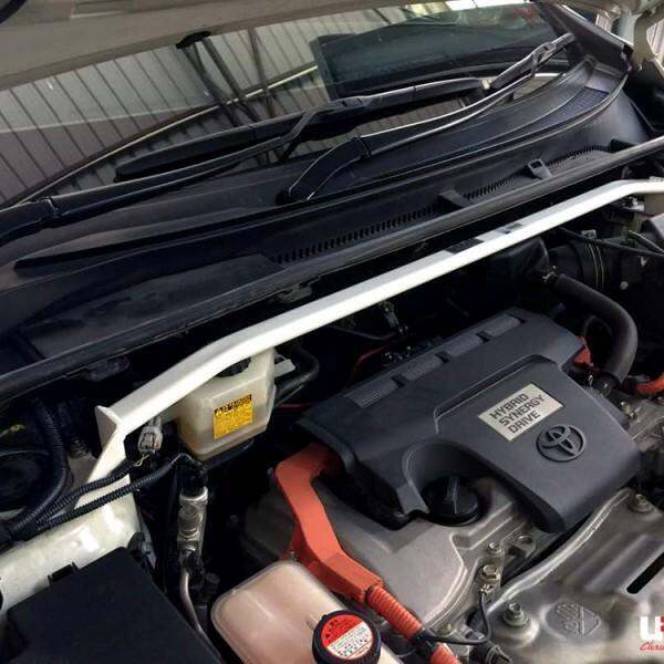 TOYOTA HARRIER XU60/RAV4 XA40 2.5 Ultra Racing FRONT TOWER BAR/FRONT