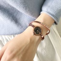 【Hot Sale】 Korean version of the starry sky and exquisite temperament retro literature art ins style dial bracelet watch female students