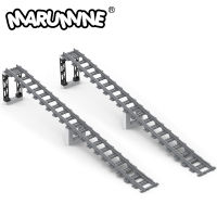 Marumine MOC รถไฟติดตามลาดขึ้นเนิน MOC รถไฟความคิดสะพานอิฐโมเดลเข้ากันได้53401คริสต์มาสก่อสร้างบล็อก