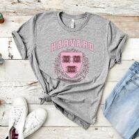 เสื้อยืดสีบลอนด์อย่างถูกกฎหมายฮาร์วาร์ดเสื้อแข็งเสื้อยืดเอลล์วูดส์คอกลมเสื้อยืดสำหรับผู้หญิงเสื้อลำลองความงามเสื้อผ้า