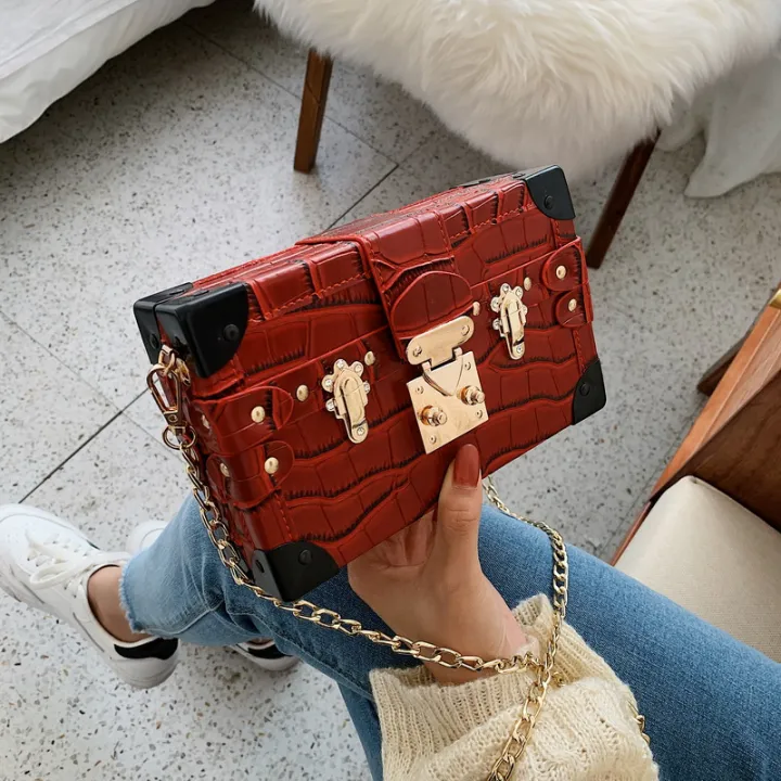 luxury-chain-tote-bags-women-bags-2021-new-popular-chains-ladies-shoulder-bag-candy-color-female-bag-fashion-girl-messenger-bags