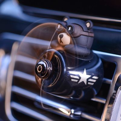 【DT】  hot72KM Harko Bear Pilot Car Air Freshener Air Outlet Interior Accessories Propeller Car Flavoring Auto Perfume Diffuser Ornamen