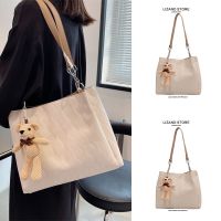 2023 new style high-quality texture large-capacity niche tote bag womens summer work and commuting one-shoulder large bag 【BYUE】