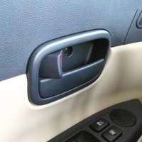 สำหรับ Hyundai Accent มือจับประตูภายในมือจับประตูภายในมือจับประตูภายในมือจับประตูภายใน