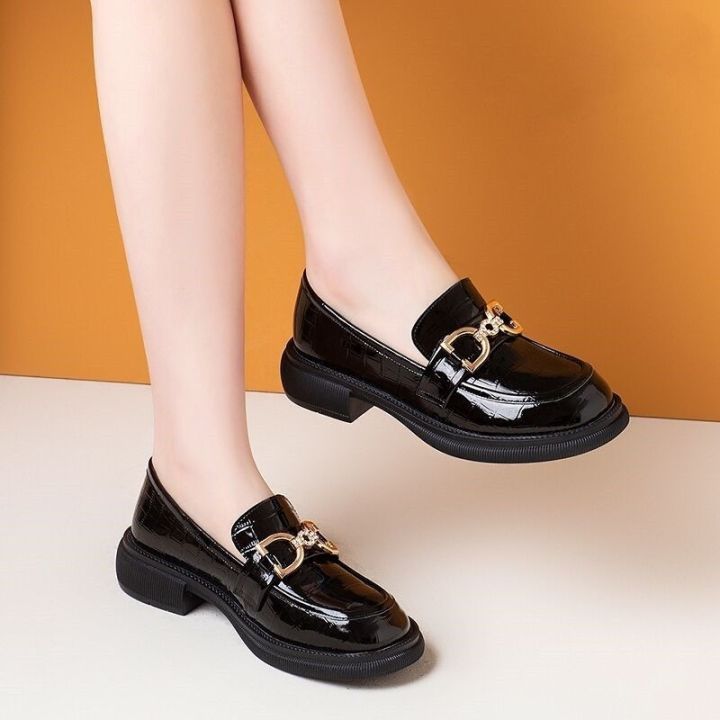 woodpecker-genuine-leather-loafers-for-women-2023-new-single-shoes-womens-flat-soft-leather-small-leather-shoes-spring-and-autumn-british-style-womens-shoes