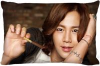 [Dudu home furnishing] Jang Geun Suk หมอนสี่เหลี่ยมผืนผ้าขนาด45X35ซม. (ด้านเดียว) พิมพ์ลายซิปสั่งทำปลอกหมอนฝ้ายโพลีเอสเตอร์ไซส์มากขึ้น