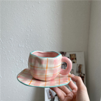 Creativity Hand Pinch Wind Lazy Niche Pink Plaid Coffee Cup and Saucer Breakfast Cup Girl Heart Afternoon Tea Cute Water Cup