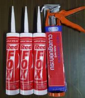 RED FOX กาวอะคริลิค Acrylic Sealant สีขาว (3 ชิ้นต่อแพ็ค) แถม ปืนยิงกาว