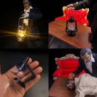 1/6 Scale Retro Oil Lamp Outdoor Camping Kerosene Lamp Oil Tea Light Lantern Mini Red Brick For 12" Action Figure Body