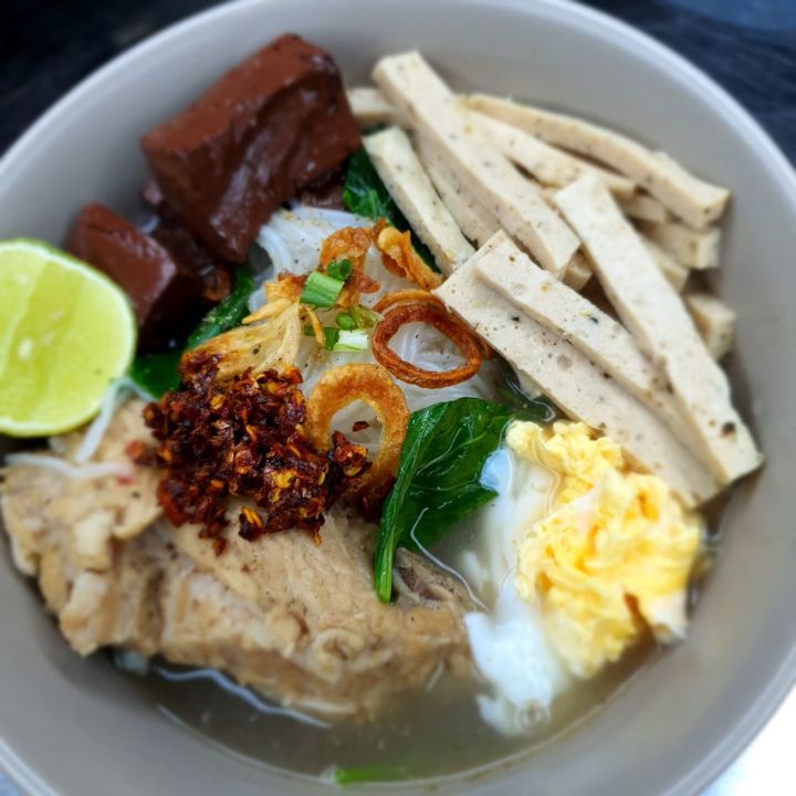 เรท-30-ห่อ-ก๋วยจั๊บมั่งคั่ง-ก๋วยจั๊บสำเร็จรูป-ก๋วยจั๋บอุบล-เส้นแห้ง-พร้อมปรุงเอง-ของฝากอุบล-เก็บไว้ได้นาน-1-ปี